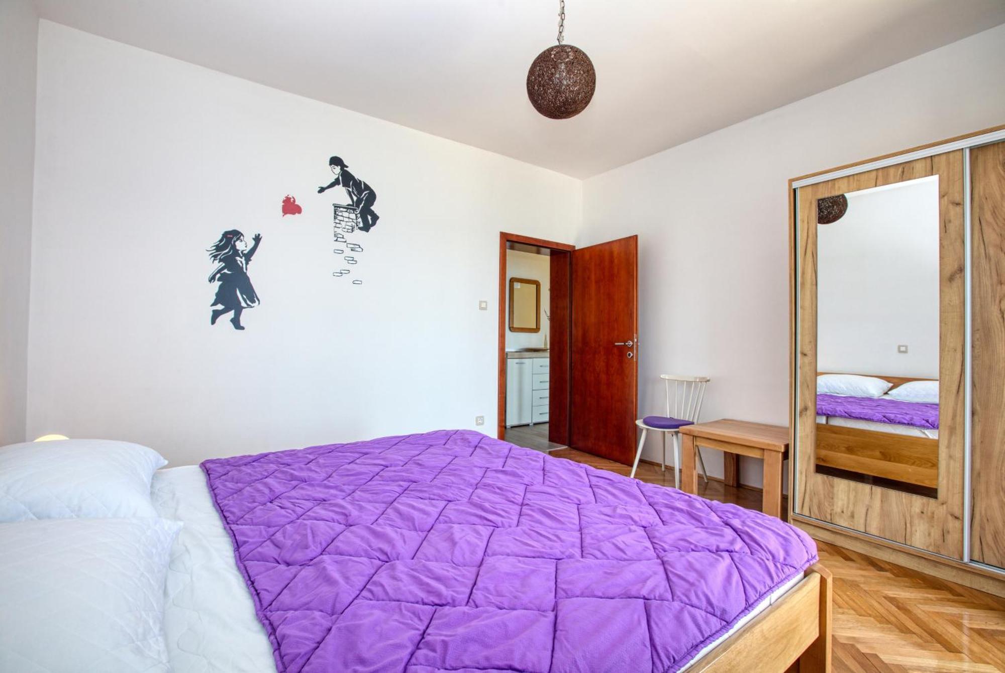 Family Friendly Seaside Apartments Brodarica, Sibenik - 4833 Brodarica  Rum bild