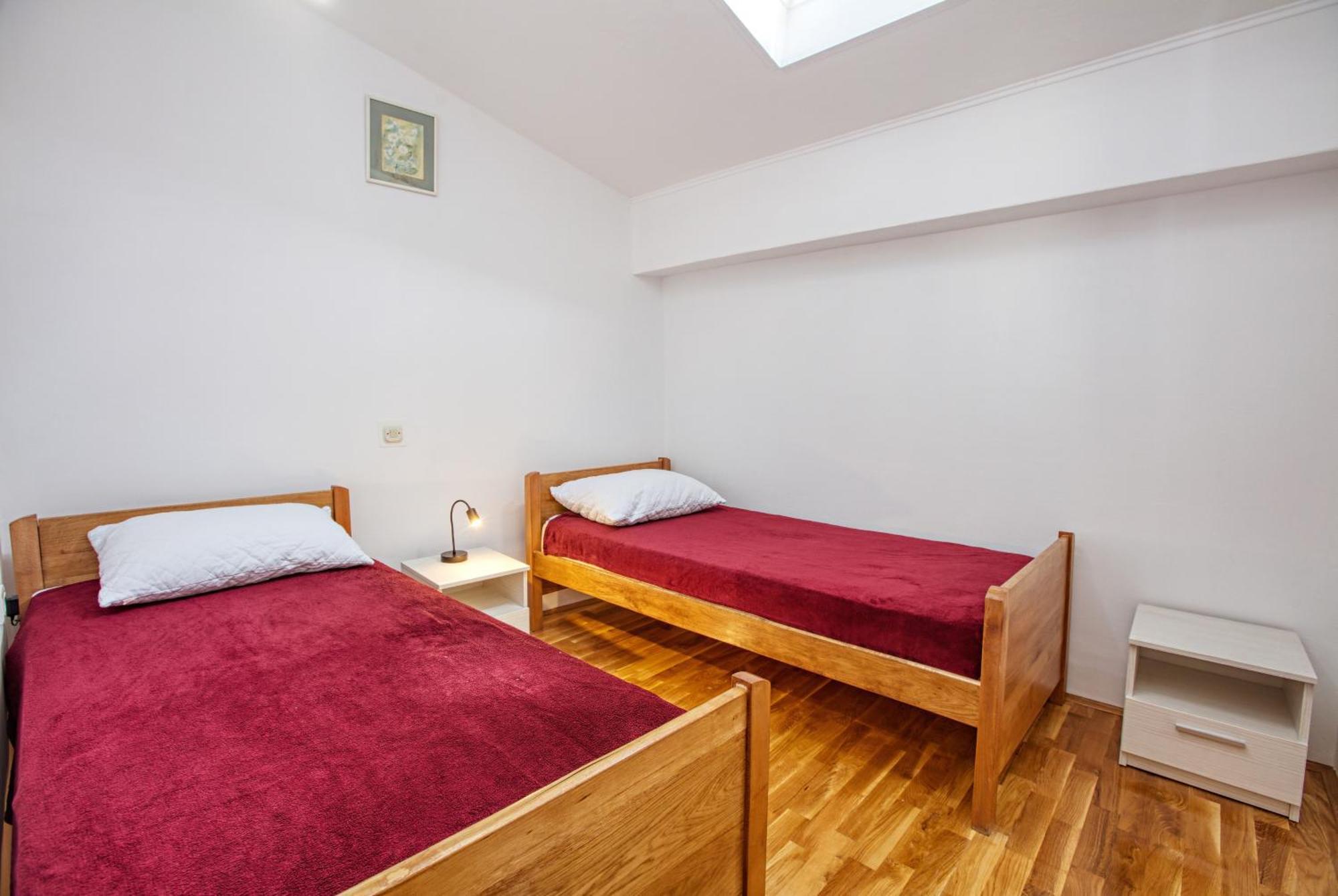 Family Friendly Seaside Apartments Brodarica, Sibenik - 4833 Brodarica  Exteriör bild
