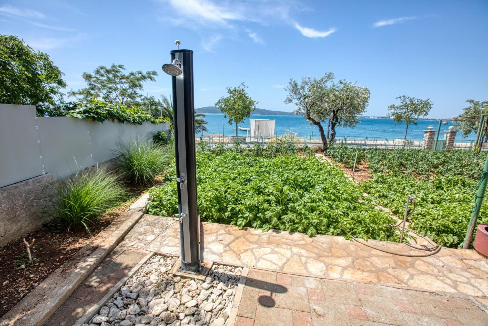 Family Friendly Seaside Apartments Brodarica, Sibenik - 4833 Brodarica  Exteriör bild