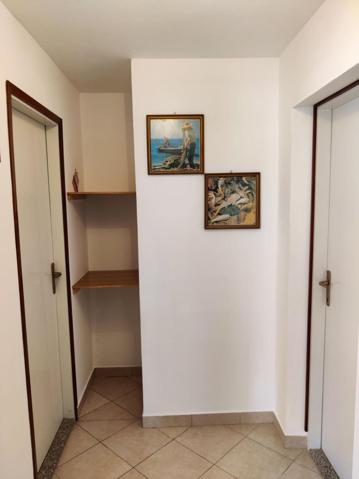 Family Friendly Seaside Apartments Brodarica, Sibenik - 4833 Brodarica  Exteriör bild