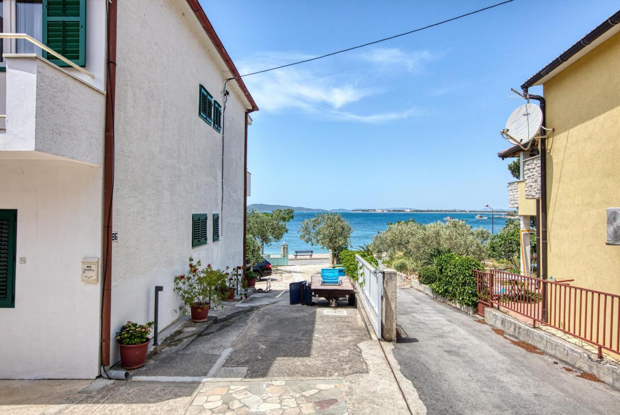 Family Friendly Seaside Apartments Brodarica, Sibenik - 4833 Brodarica  Exteriör bild