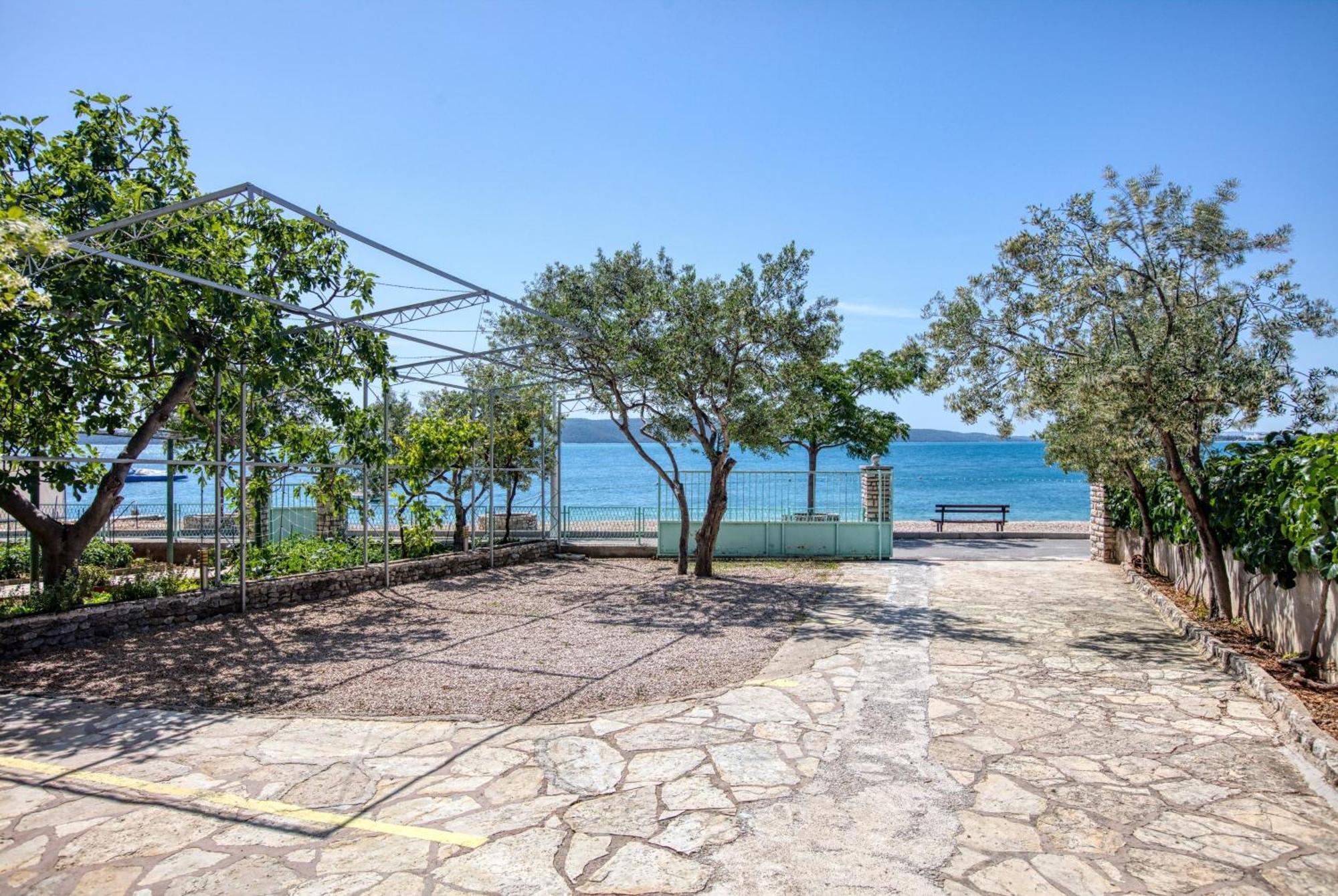 Family Friendly Seaside Apartments Brodarica, Sibenik - 4833 Brodarica  Exteriör bild